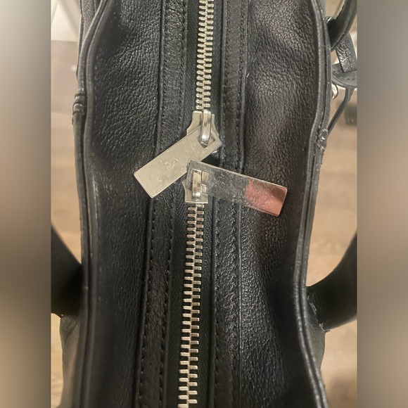 Alexander McQueen Shoulder Bag - Picture 10 of 11